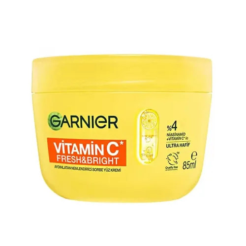 کرم آبرسان روشن کننده گارنیر Garnier Vitamin C حاوی ویتامین سی ۸۵ میل