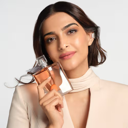 ادکلن زنانه فرانسوی لانکوم لا و یه است بله LANCOME La Vie Est Belle با رایحه پودری و شیرین ۱۰۰ میل